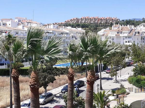 Apartment for sale in  Calle Jorge Manrique, 12, Marbella photo 1