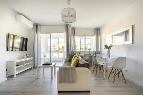 Apartment for sale in  Calle Jorge Manrique, 12, Marbella photo 2