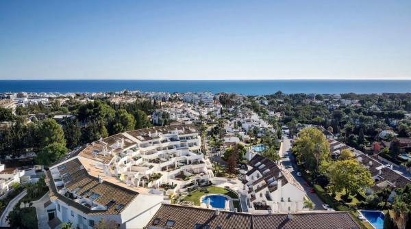 Apartment for sale in  Calle de las Adelfas, 11, Marbella photo 1