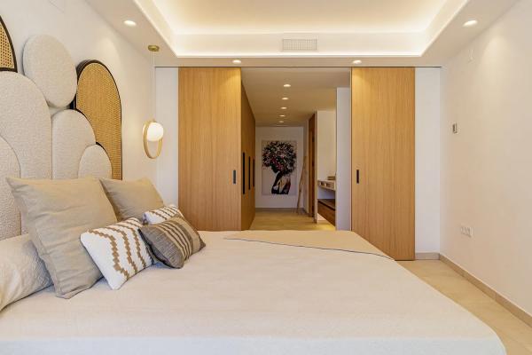 Apartment for sale in  Calle de las Adelfas, 11, Marbella photo 3
