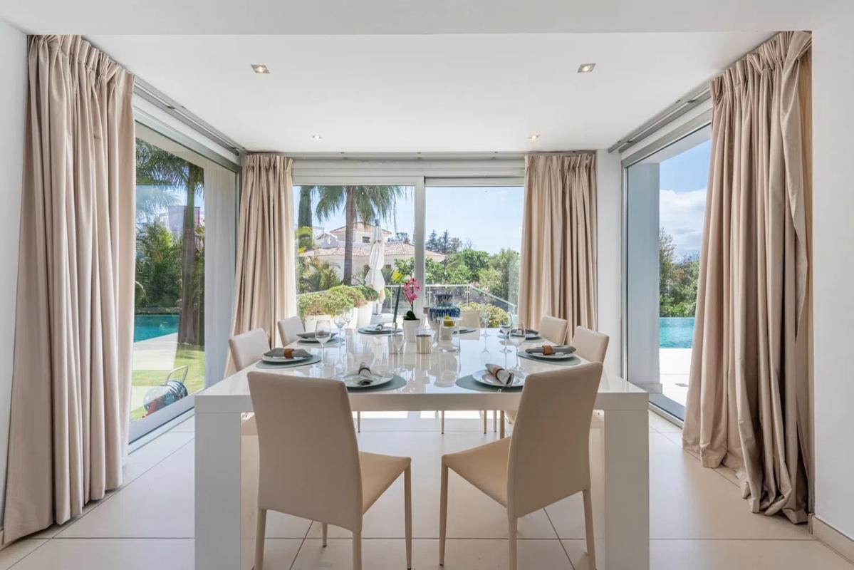 Venta de chalet independiente en Calle Orión, Marbella
photo 4