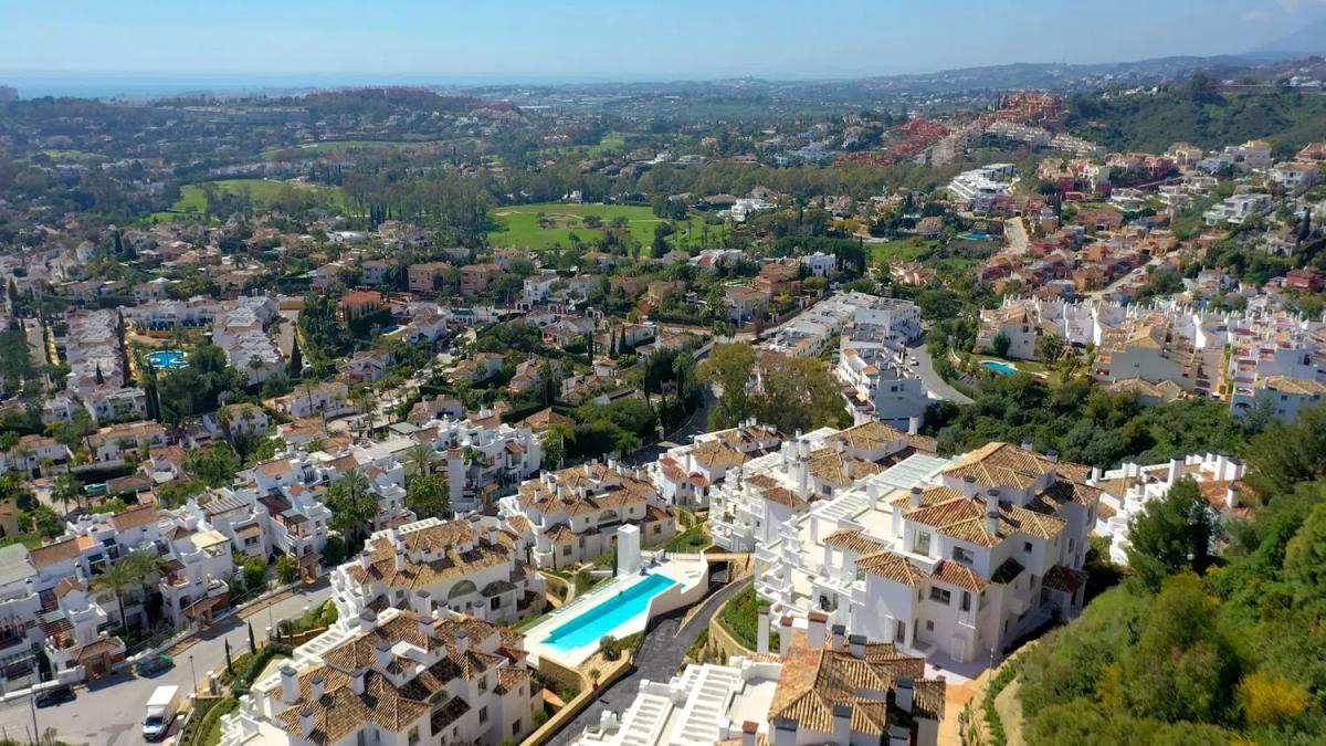 Venta de piso en Urbanizacion N Andalucia L, 24, Marbella
 photo 4