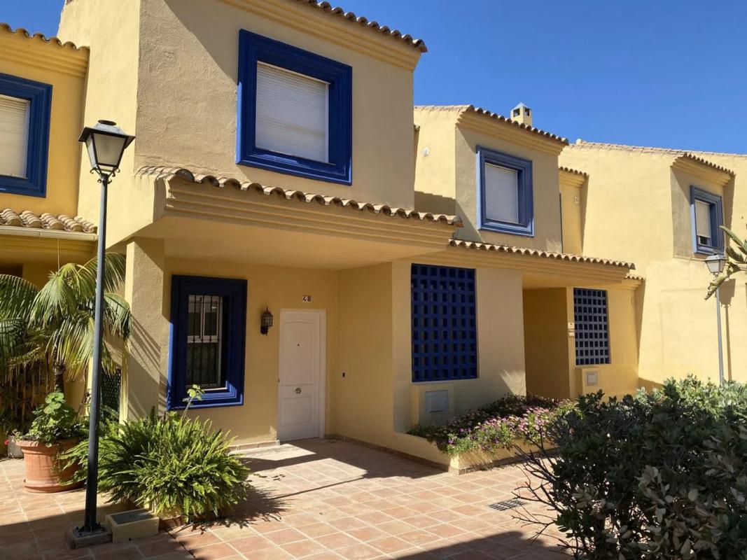 Venta de chalet independiente en Arrabal Pepina Norte, Marbella
photo 2