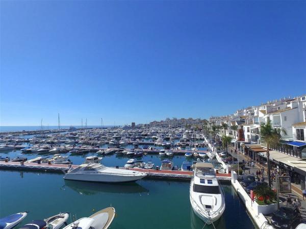 Apartment for sale in  Calle Ribera, Marbella photo 1