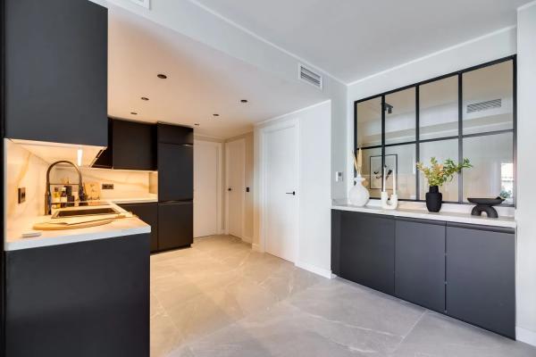 Apartment for sale in  Calle 01B Nva Andaluc, 39, Marbella photo 4