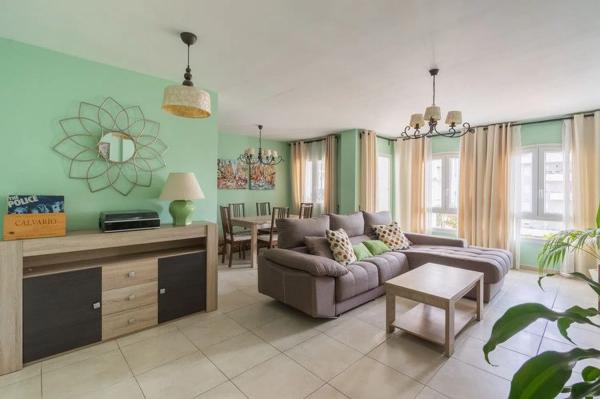 Apartment for sale in  Albatros IV, 4, Marbella photo 2