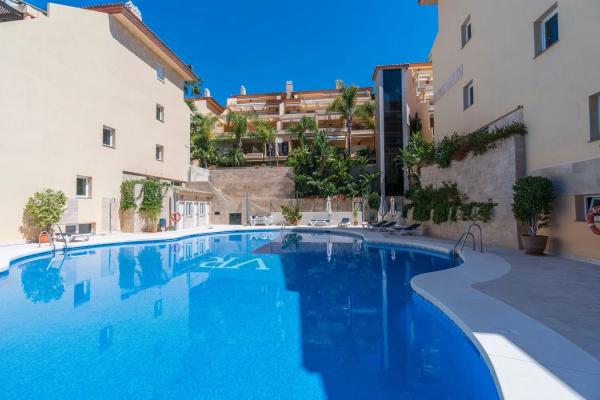 Piso en venta en  Calle Pleyades s/n, Marbella photo 2