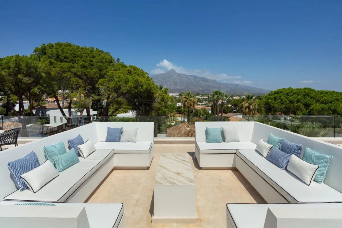 Venta de chalet independiente en Barrio Las Brisas, Marbella
 photo 5