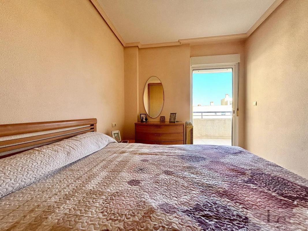 Venta de piso en Avenida Xixona, 39, El Campello
photo 3