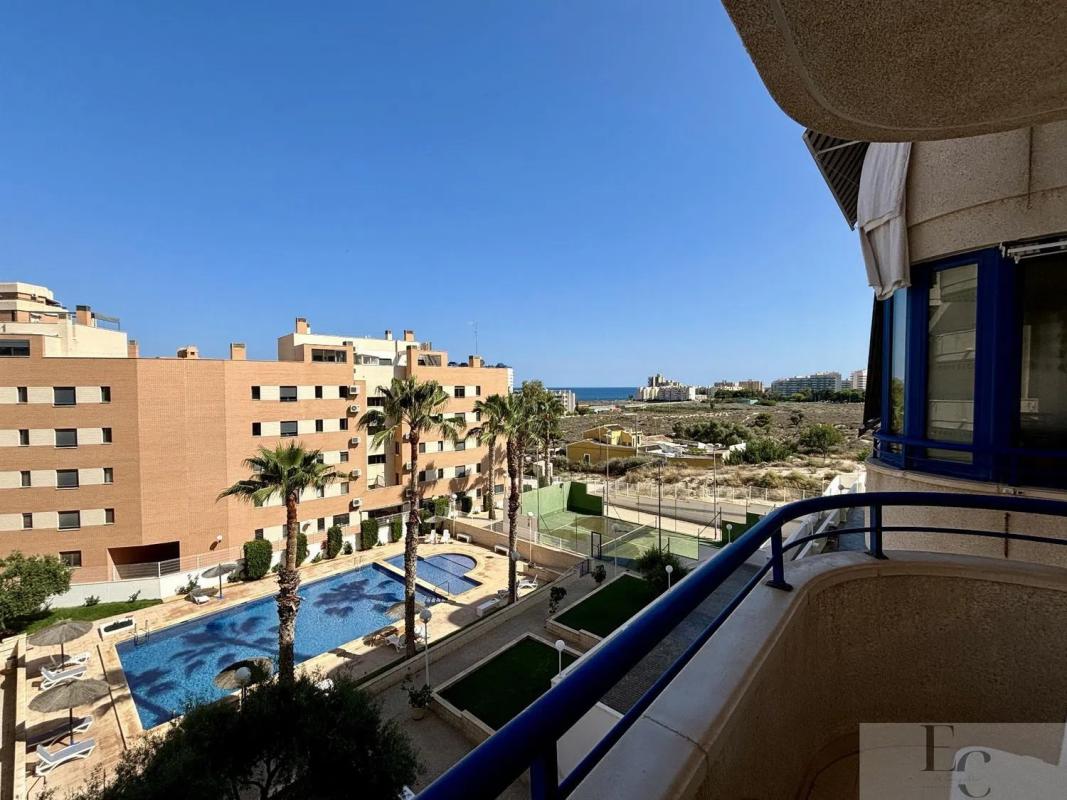 Venta de piso en Avenida Xixona, 39, El Campello
photo 4