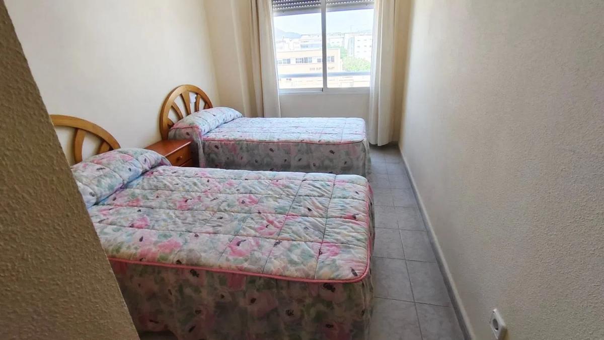 Sale of apartment in Campello Playa, El Campello
photo 2
