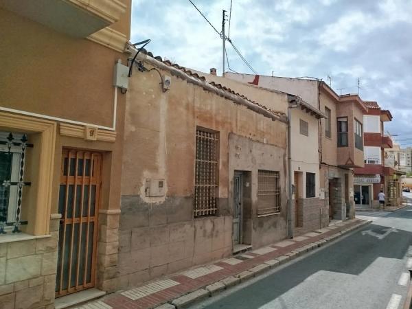 Коттедж на продажу в  Calle de Santa Teresa, El Campello photo 2