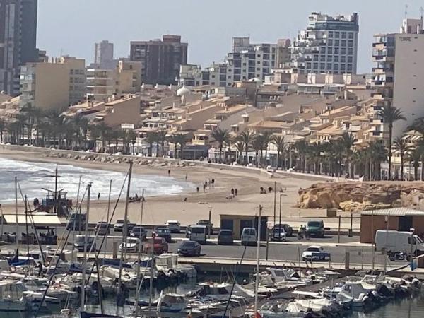 Piso en venta en  Calle dels Carreters, 1, El Campello photo 1