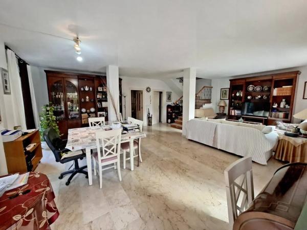 Коттедж на продажу в Calle Beniarres, El Campello photo 1