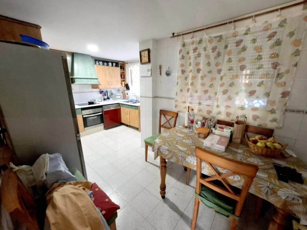 Продажа отдельного шале в  Calle Beniarres, Эль Кампельо photo 3