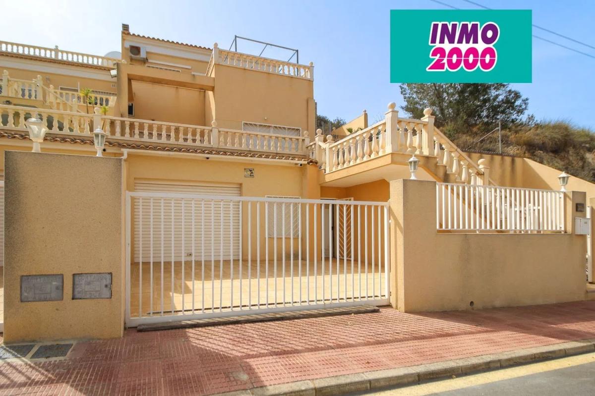 Продажа отдельного шале в  Calle del Cabeçó d'Or, Эль Кампельо photo 2