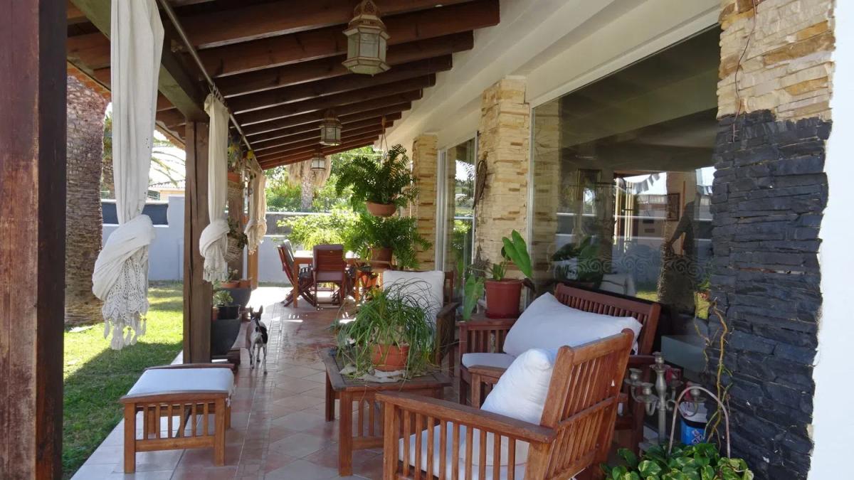 Venta de chalet independiente en Pueblo Español - Coveta Fumá, El Campello
photo 3