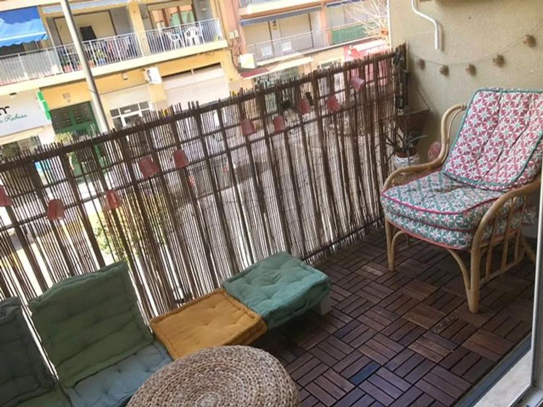 Sale of apartment in Calle de Colón, El Campello
photo 2