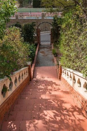 Chalet independiente en venta en  Calle Rois de Corella, 1, El Campello photo 4