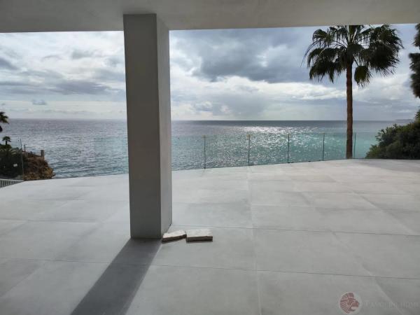 Chalet independiente en venta en Avenida d'Amèrica, El Campello thumbnail 1