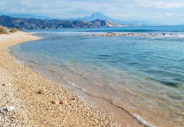 Apartment for sale in Campello Playa, El Campello thumbnail 2