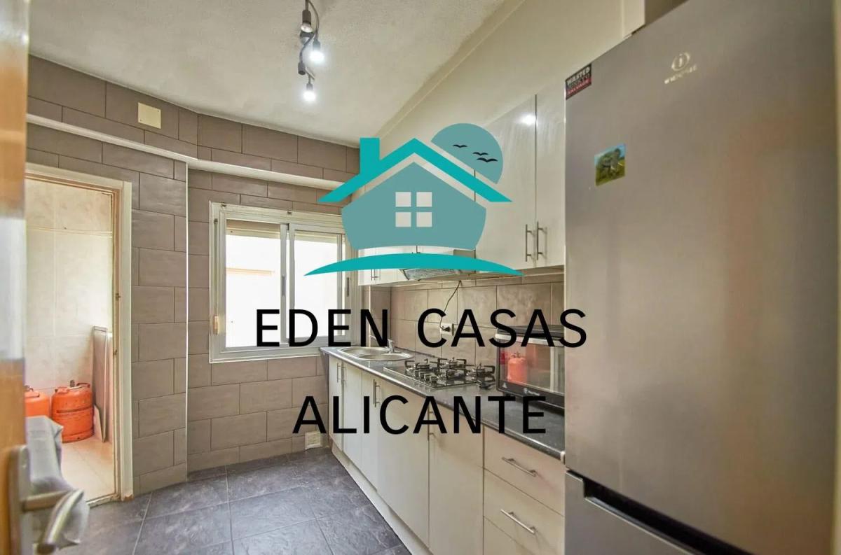 Продажа пентхауса на  Calle de Sant Francesc, 14, Эль Кампельо photo 4