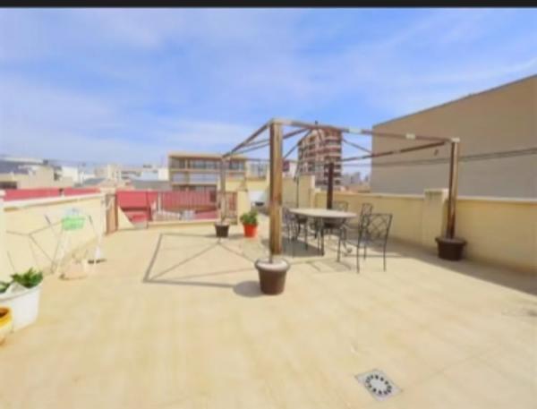Коттедж на продажу в  Calle del sol, 4, El Campello photo 2