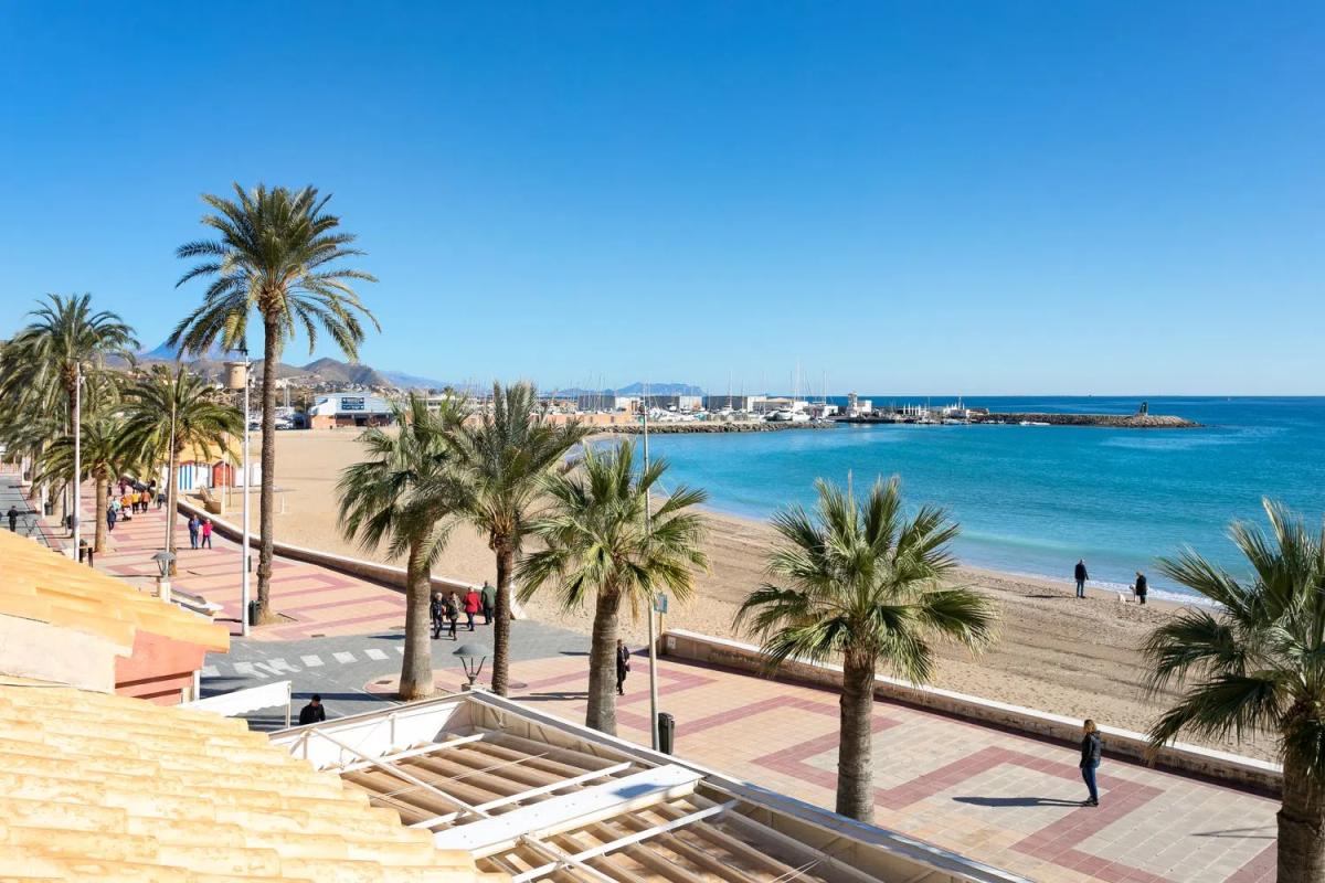 Продажа отдельного шале в Campello Pueblo, Эль Кампельо photo 1