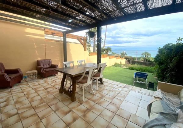 Chalet independiente en venta en  Calle dels Morros Alts, 8, El Campello photo 1