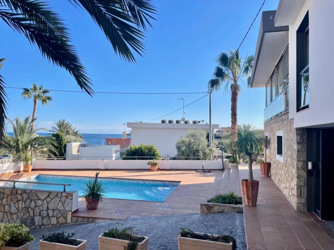 Продажа отдельного шале в Campello Pueblo, Эль Кампельо photo 1