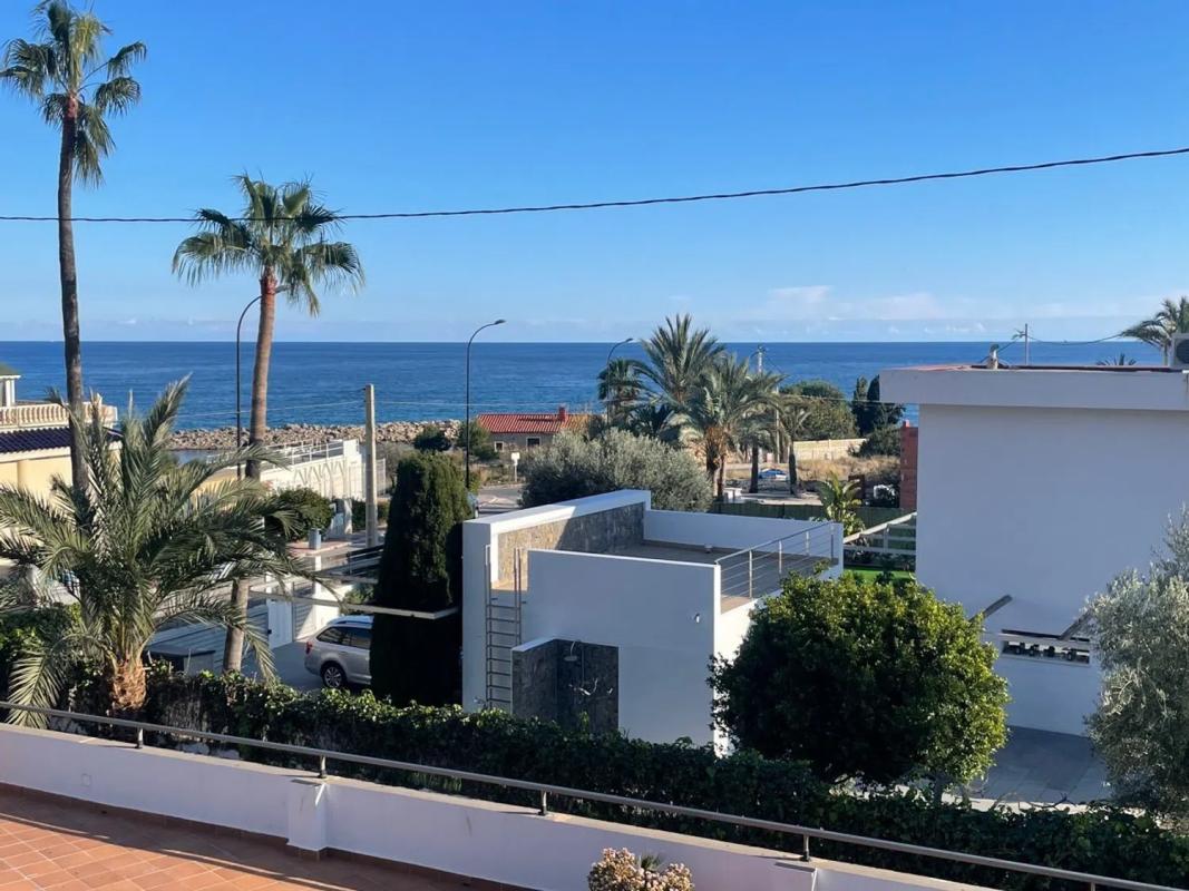 Продажа отдельного шале в Campello Pueblo, Эль Кампельо photo 3