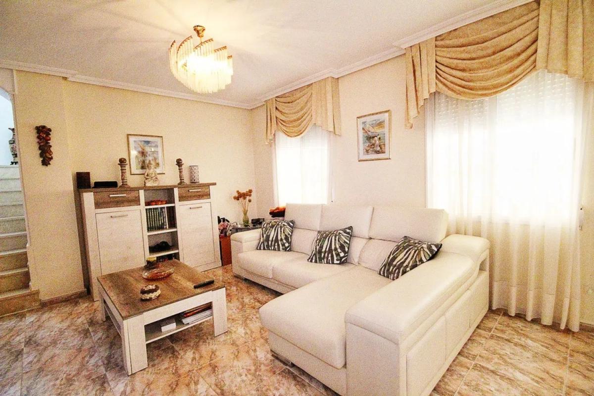 Продажа отдельного шале в Campello Pueblo, Эль Кампельо photo 1