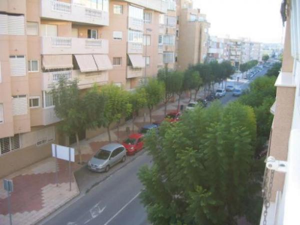 Продажа квартиры в Campello Pueblo, El Campello thumbnail 1