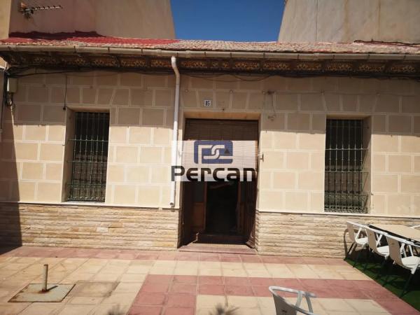 Chalet independiente en venta en Calle de Sant Vicent, El Campello photo 1