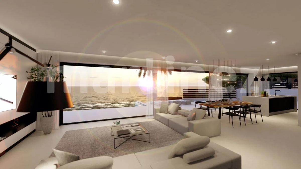 Venta de chalet independiente en Calle d'Oriola, El Campello
 photo 3