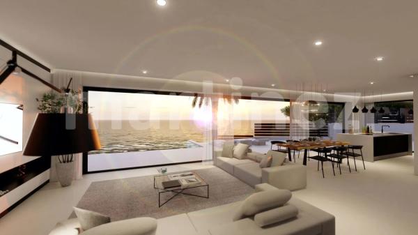 Chalet independiente en venta en Calle d'Oriola, El Campello thumbnail 2