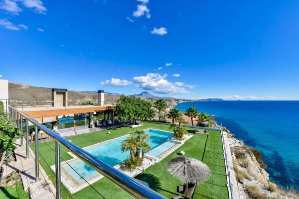 Chalet independiente en venta en Calle Dolores s/n, El Campello photo 1