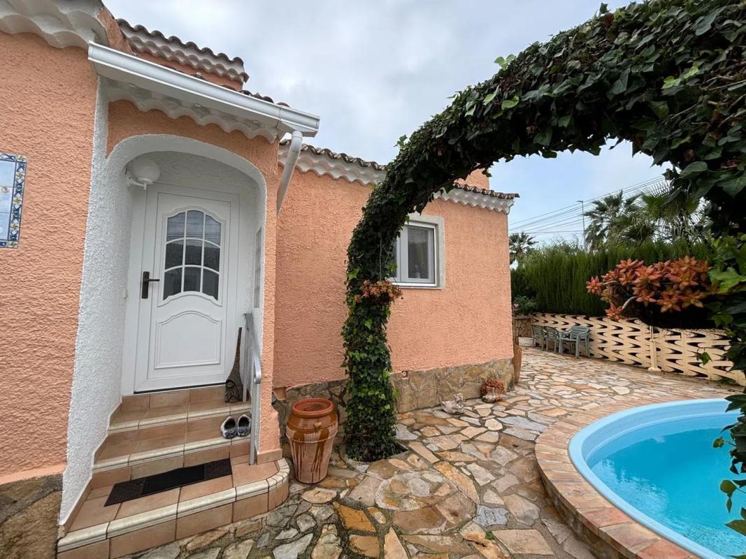 Venta de chalet independiente en Barrio Les Bassetes-El Marjal, Denia
photo 1