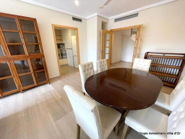 Ático en venta en Centro Urbano, Denia thumbnail 1