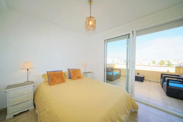 Ático en venta en Barrio Les Bassetes-El Marjal, Denia thumbnail 2