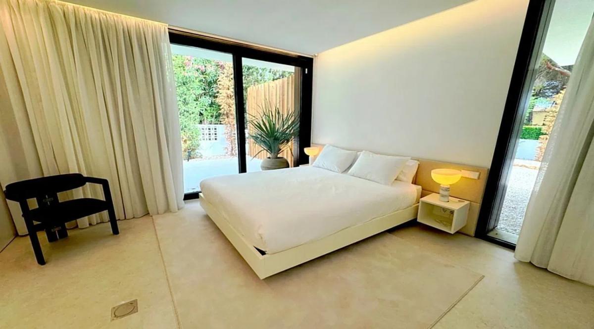 Sale of independent chalet in Calle Taure, 12, Denia
photo 3