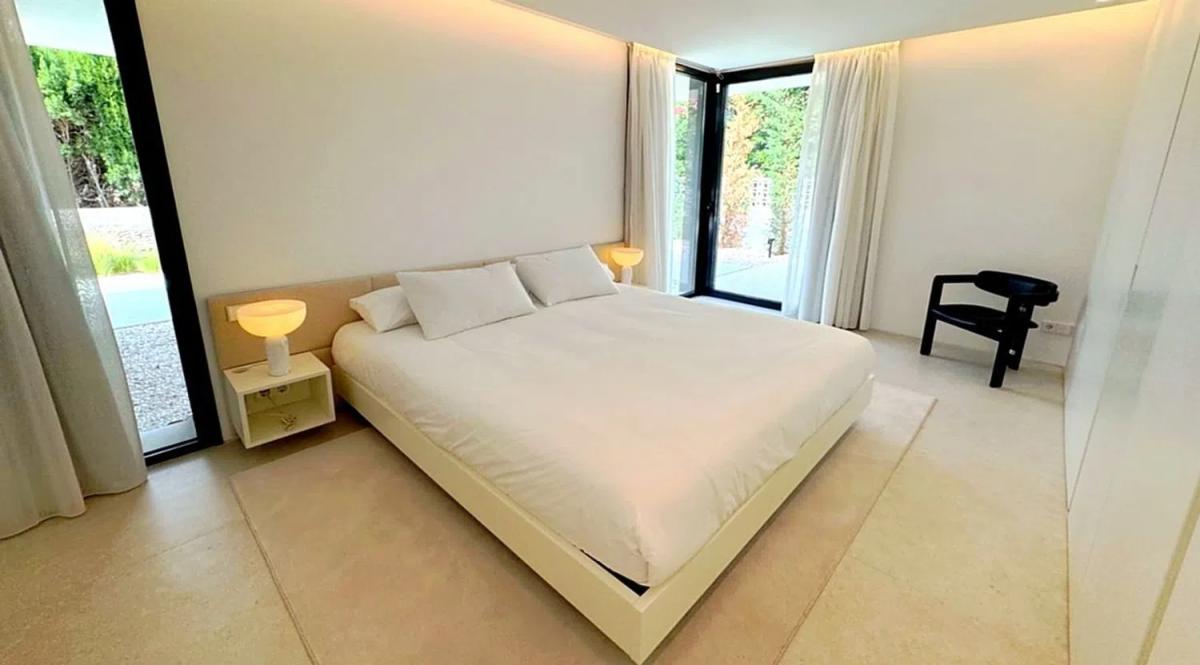 Sale of independent chalet in Calle Taure, 12, Denia
photo 4