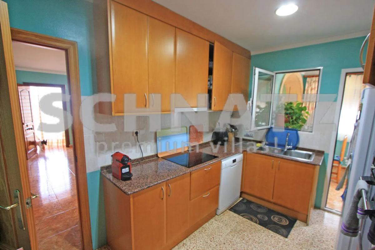 Sale of independent chalet in Centro Urbano, Denia
 photo 4