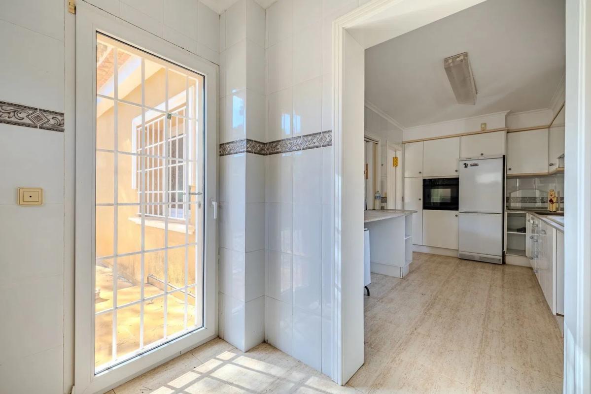 Продажа отдельного шале в Camino Ample s/n, Дения photo 4