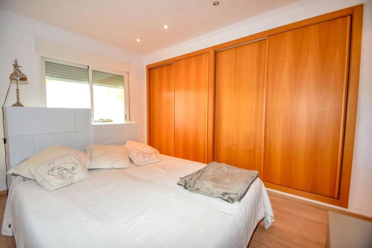 Sale of apartment in Avenida de Joan Fuster, 44, Denia
 photo 3