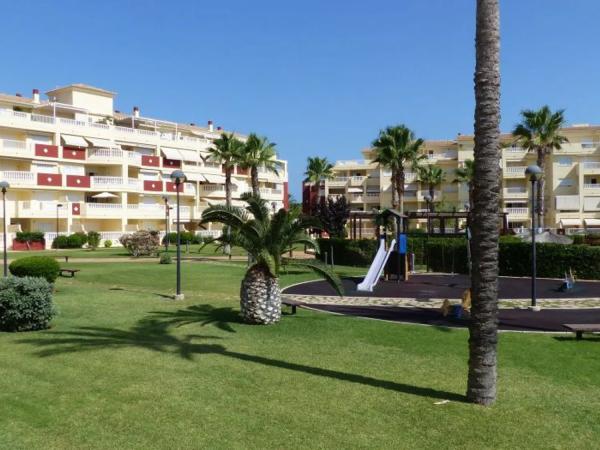 Piso en venta en Calle Coll Verd, Denia thumbnail 2