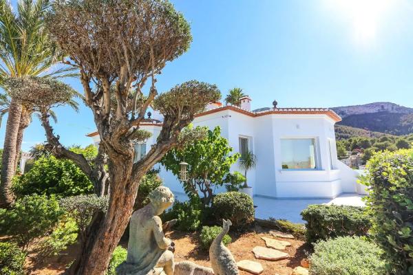 Detached villa for sale in  La Pedrera-Vessanes, Denia photo 4