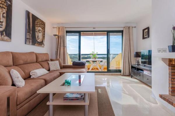 Продажа квартиры в Avenida Parque Selwo s/n, Эстепона photo 1