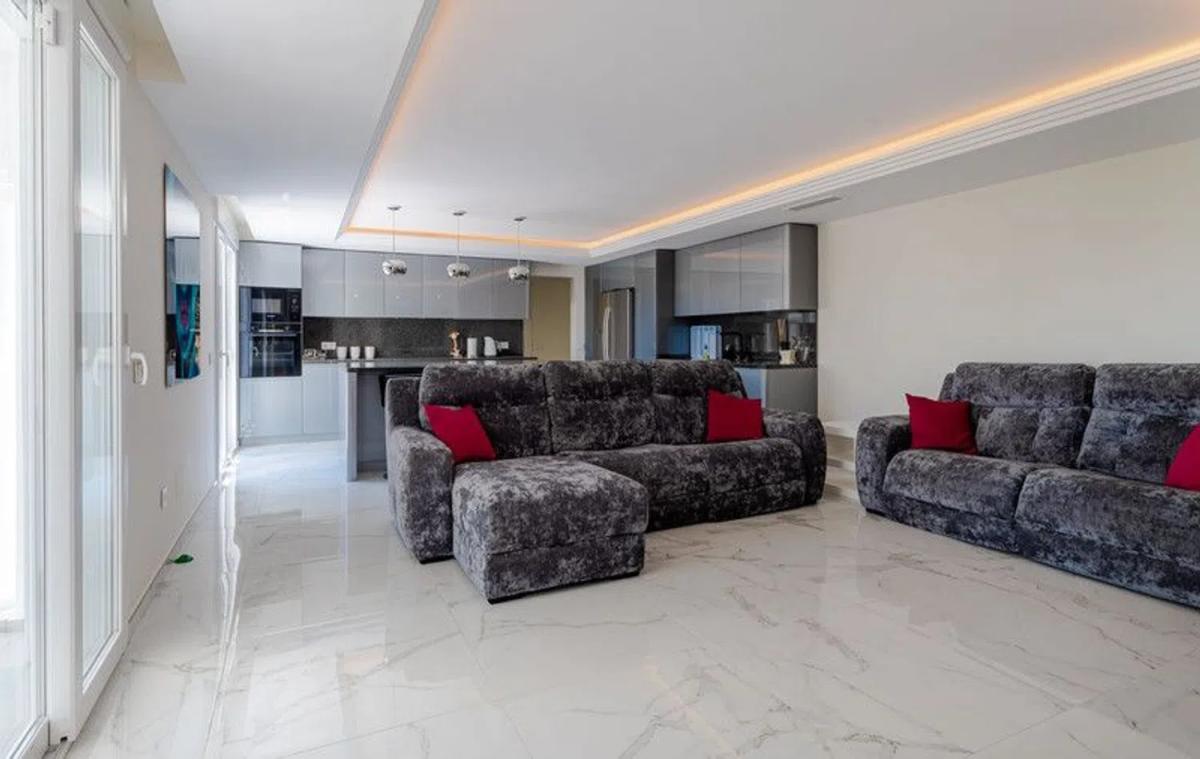 Venta de chalet independiente en Avenida del Pilar, Estepona
 photo 3