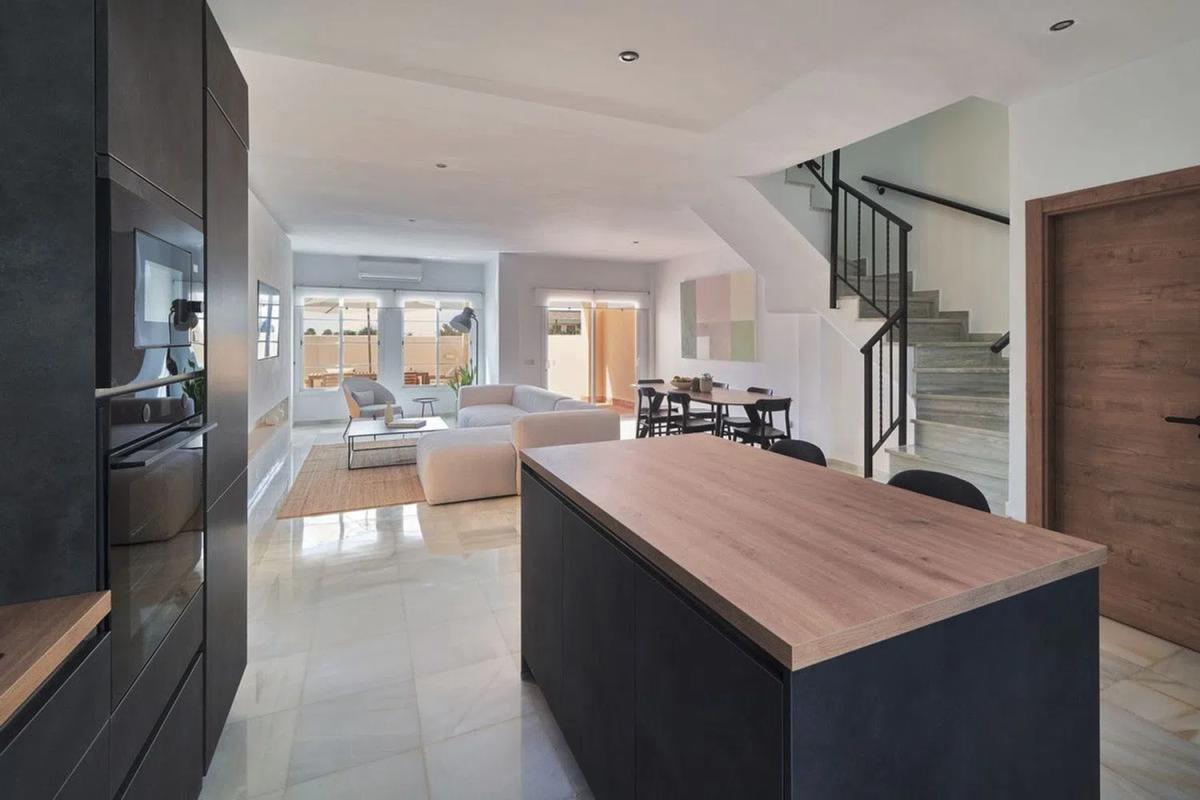 Venta de chalet independiente en Calle Esparragal, Estepona
 photo 2